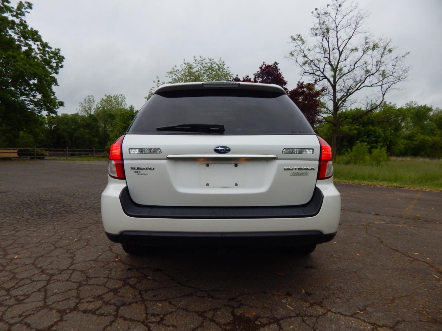 2009 White /Beige leather Subaru Outback 2.5i Limited (4S4BP66C897) with an 2.5L H4 SOHC 16V engine, 4-Speed Automatic Overdrive transmission, located at 6528 Lower York Road, New Hope, PA, 18938, (215) 862-9555, 40.358707, -74.977882 - Here we have a beautiful, ONE OWNER, Subaru Outback Limited with a 2.5L 4 cylinder engine putting power to all four wheels via an automatic transmission. Options include: beige leather, wood trim, heated front seats, power front seats, AM/FM/CD/AUX radio, sunroof, dual climate controls, power window - Photo#3